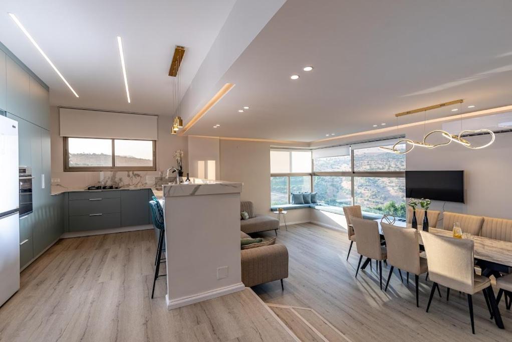 טבריה L.T.D Luxury Apartments 4 Bedroom Panoramic View מראה חיצוני תמונה