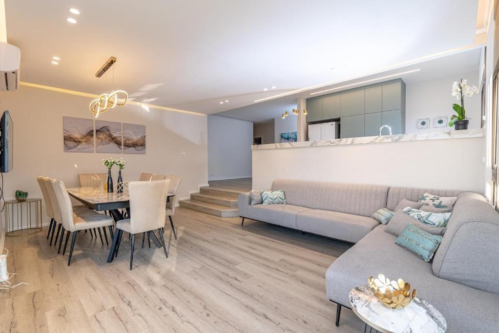 טבריה L.T.D Luxury Apartments 4 Bedroom Panoramic View מראה חיצוני תמונה